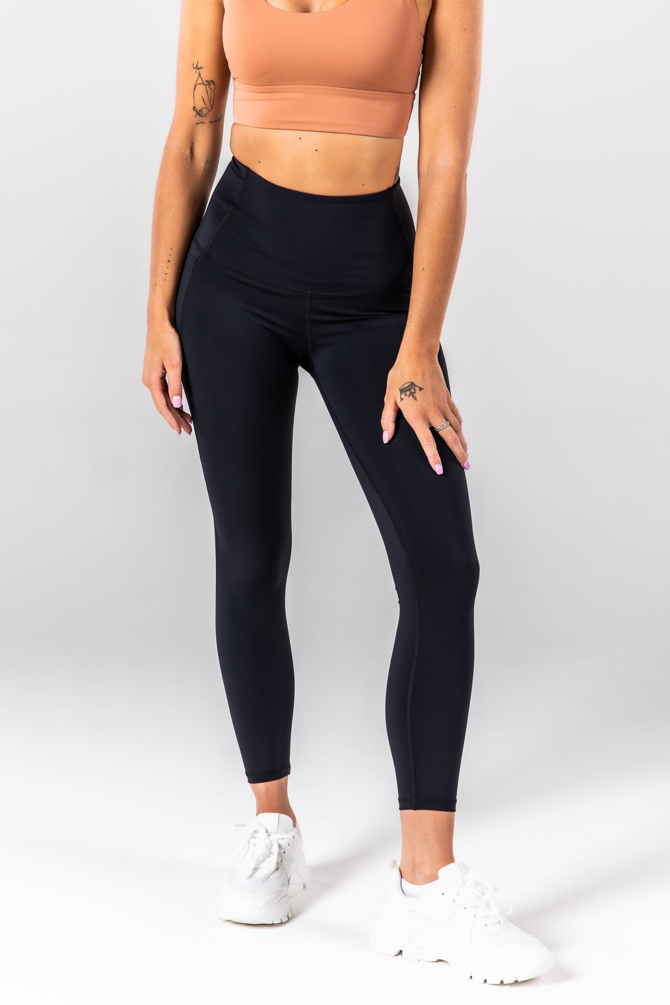 STRONG POCKET LEGGING